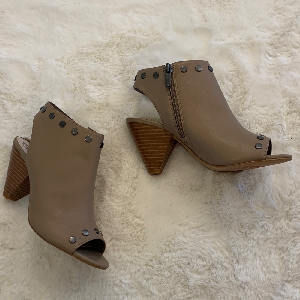 Vince Camuto Taupe Leather Peep-Toe Heeled Booties - Picture 3 of 6